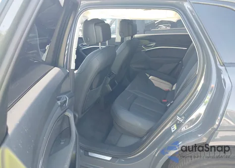 2024 Audi Q8 E-Tron Premium Plus Quattro из США, поврежденный, VIN WA15AAGEXRB027700